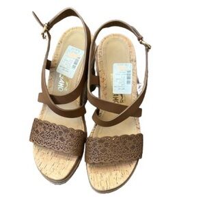 Ferragamo Gioela Wedges Espadrilles Size 40 Rope Wrapped High Heel Sandals